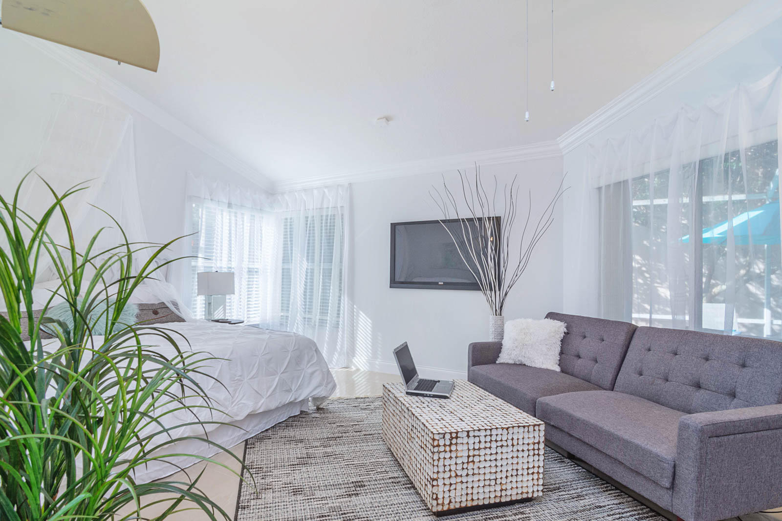 6160 La Vida Terrace Boca Raton, FL 33433 - Photo 16 of 28 091A73EF-45EB-42AE-8ABA-1BCB967CF80C