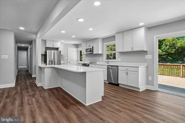 $525,000 | 8814 Lafayette Drive, Owings, MD 20736