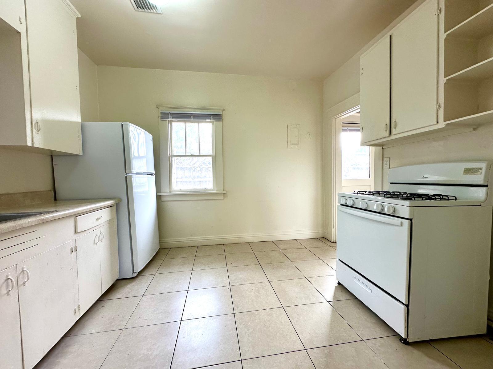 523 Valley Forge Road West Palm Beach, FL 33405 - Photo 2 of 20 0ea3fe50-4fed-45dd-b4c2-c5cac4100264