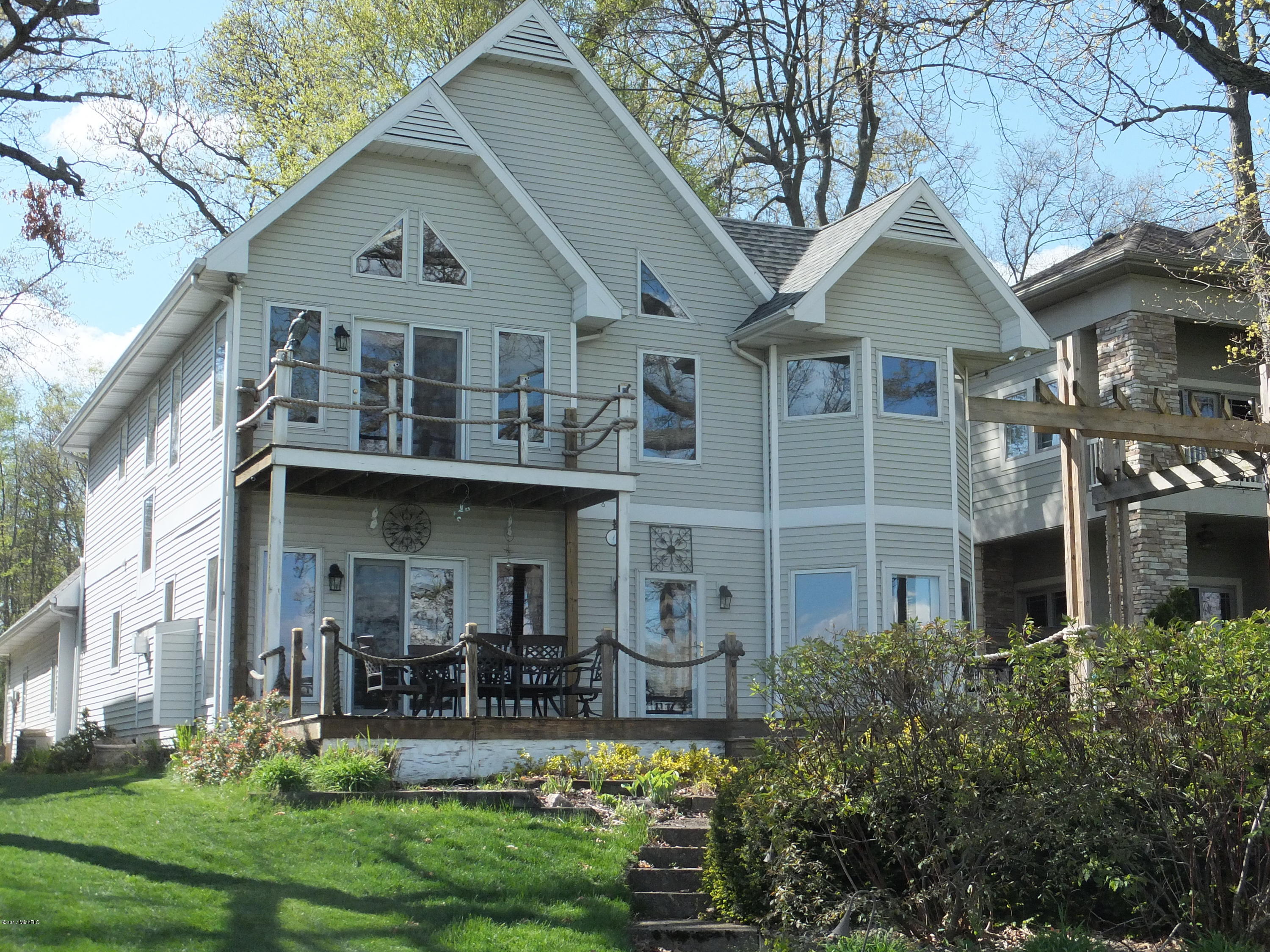 68517 Oak Spring Road Edwardsburg, MI 49112 - Photo 1 of 36 S0082511