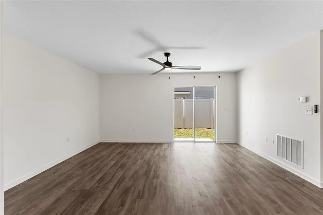 $1,850 | 2059 Kentucky Road, Sumterville, FL 33585