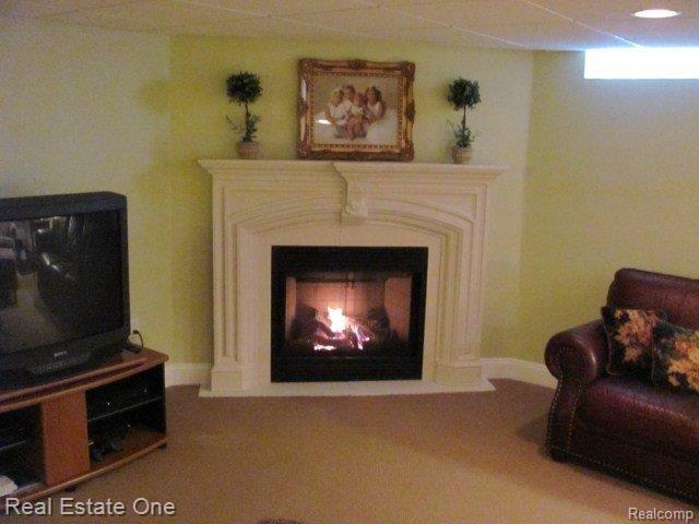 460 Farmridge Court Rochester, MI 48307 - Photo 18 of 25 IMG_1346