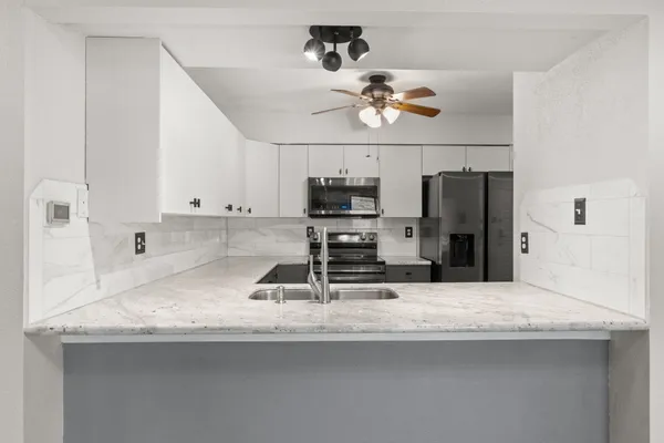 $155,000 | 8100 Cambridge Street, Unit 136, Houston, TX 77054