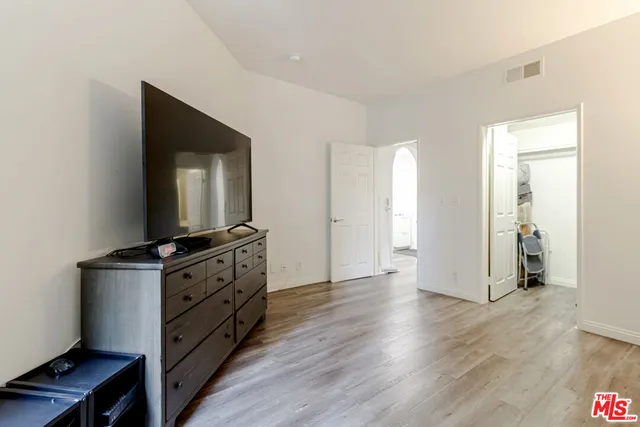 $619,000 | 620 South Gramercy Place, Unit 105, Los Angeles, CA 90010