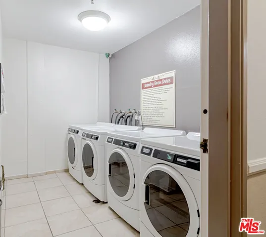 $619,000 | 620 South Gramercy Place, Unit 105, Los Angeles, CA 90010