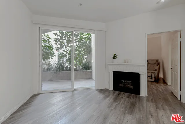 $619,000 | 620 South Gramercy Place, Unit 105, Los Angeles, CA 90010