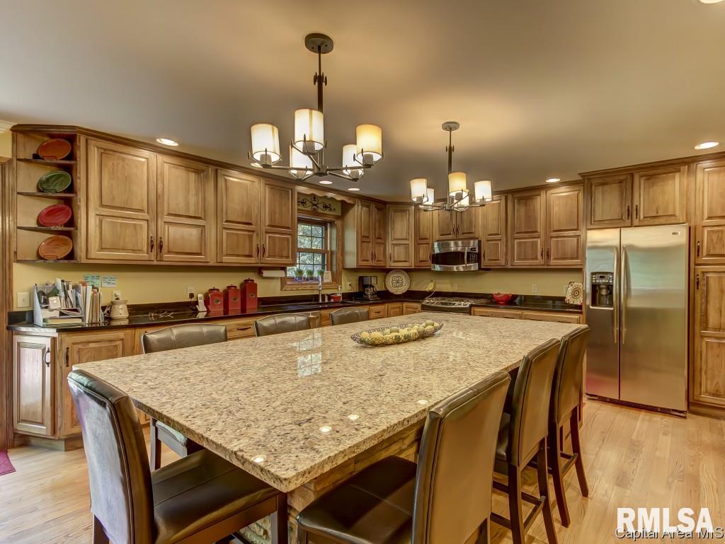 7265 New City Road Rochester, IL 62563 - Photo 6 of 28 Gallery Image 6