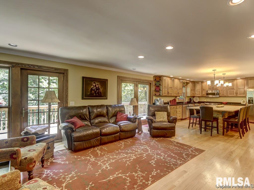 7265 New City Road Rochester, IL 62563 - Photo 8 of 28 Gallery Image 8