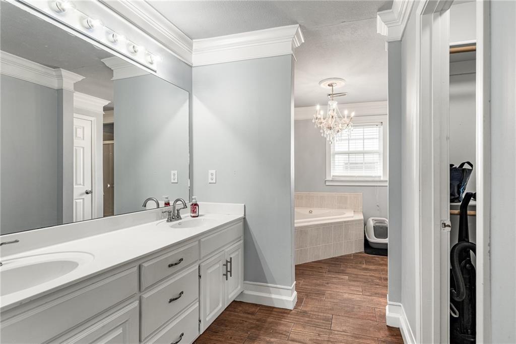 20865 Poplar Court Spring Hill, KS 66083 - Photo 13 of 42