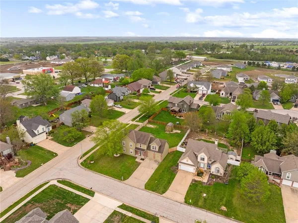 $440,000 | 20865 Poplar Court, Spring Hill, KS 66083