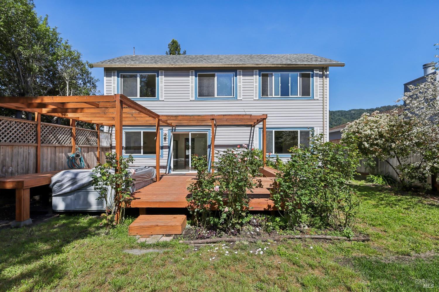 1553 Holly Avenue Rohnert Park, CA 94928 - Photo 25 of 29