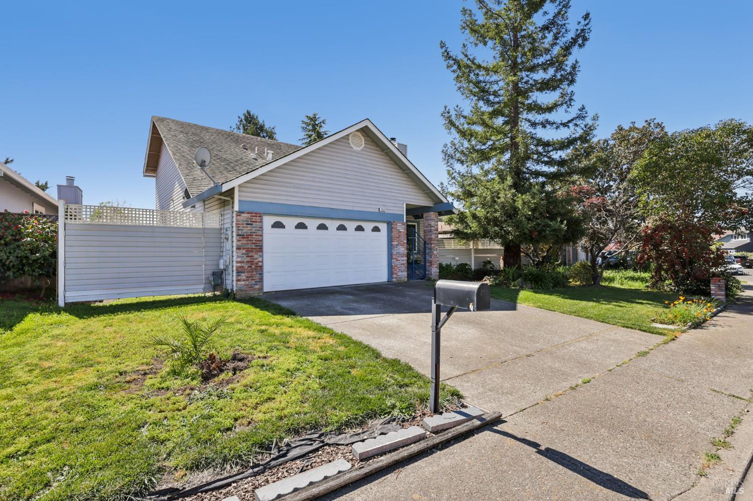 1553 Holly Avenue Rohnert Park, CA 94928 - Photo 27 of 29