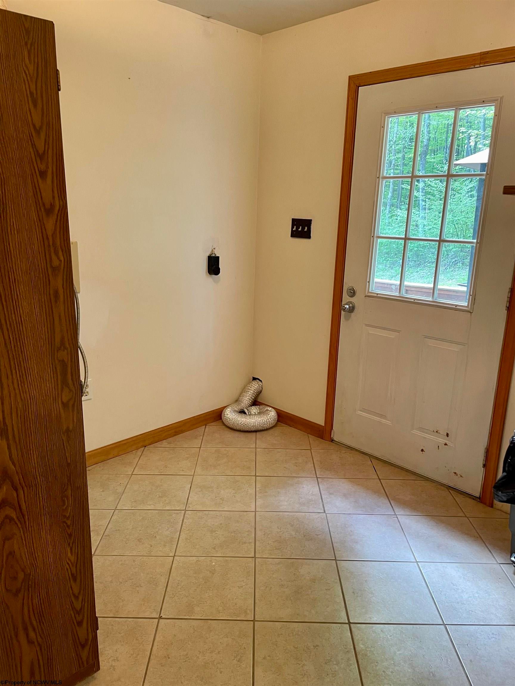 419 Kight Road Eglon, WV 26716 - Photo 17 of 24 Gallery Image 17