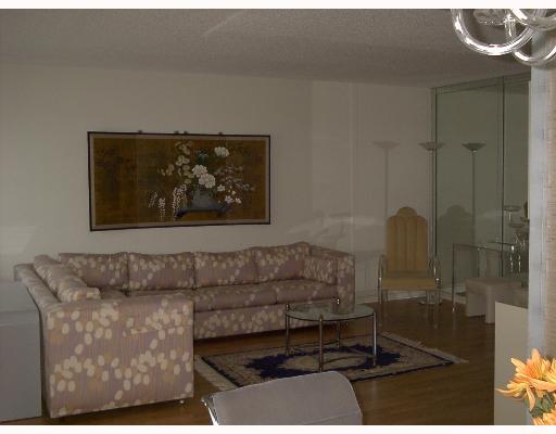 4045 Ainslie C, Unit 4045 Boca Raton, FL 33434 - Photo 1 of 4 Primary Photo