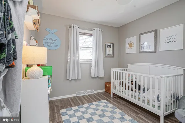 $300,000 | 416 Wedgewood Drive, Blackwood, NJ 08012