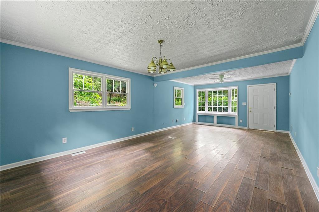 4445 Woodhaven Drive Decatur, GA 30035 - Photo 5 of 21 Gallery Image 5