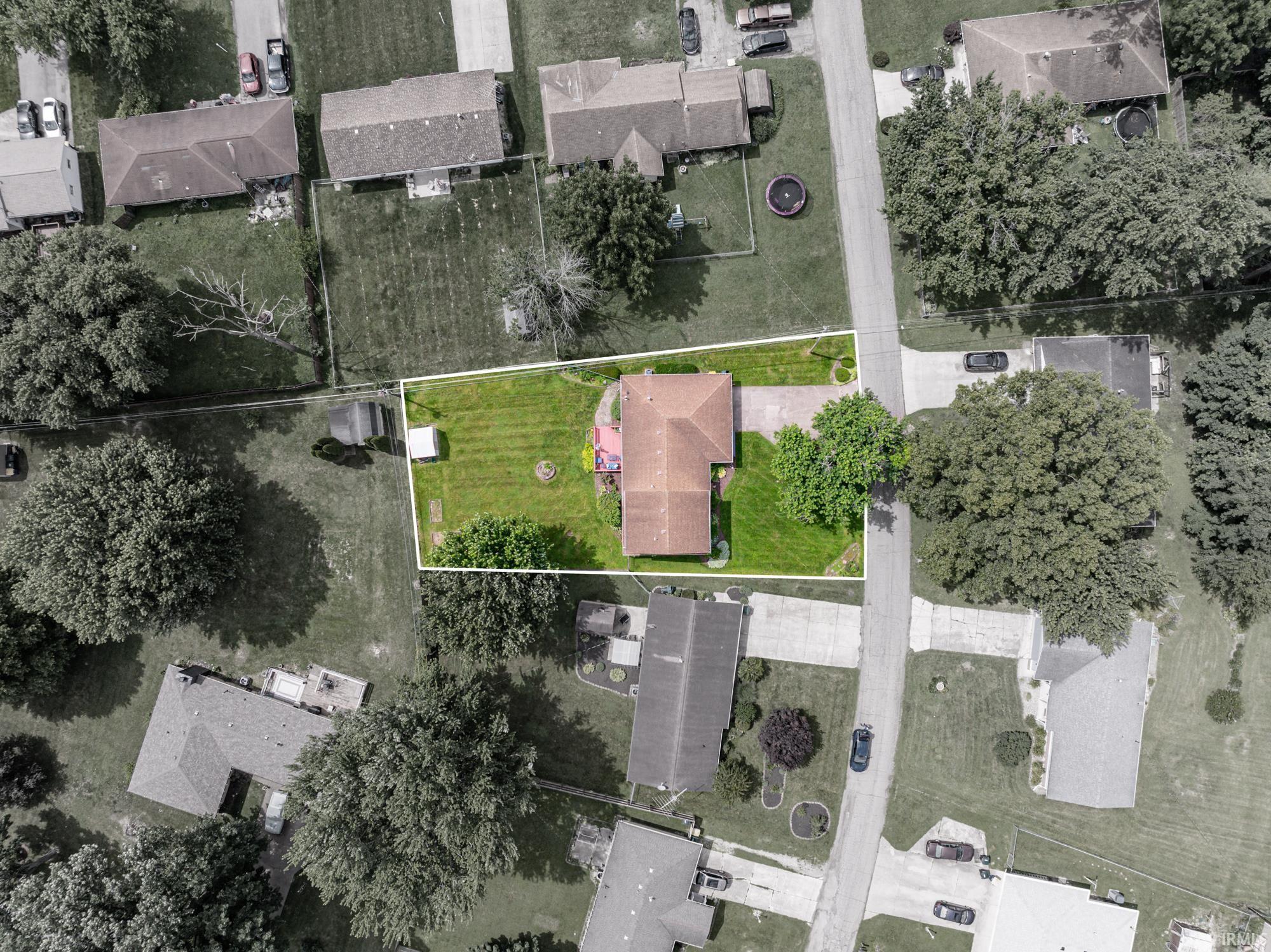 2106 North Cameron Road Muncie, IN 47304 - Photo 3 of 50