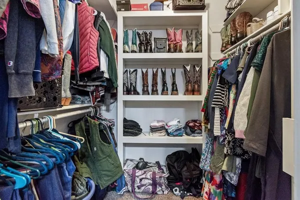 $1,800 | 5005 Georgi Lane, Unit 64, Houston, TX 77092