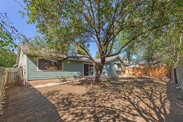 $2,100 | 2923 Norfolk Drive, Austin, TX 78745