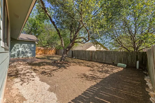 $2,100 | 2923 Norfolk Drive, Austin, TX 78745