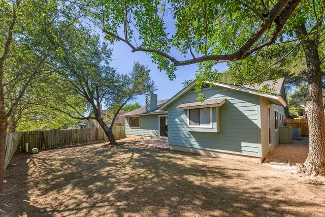 $2,100 | 2923 Norfolk Drive, Austin, TX 78745