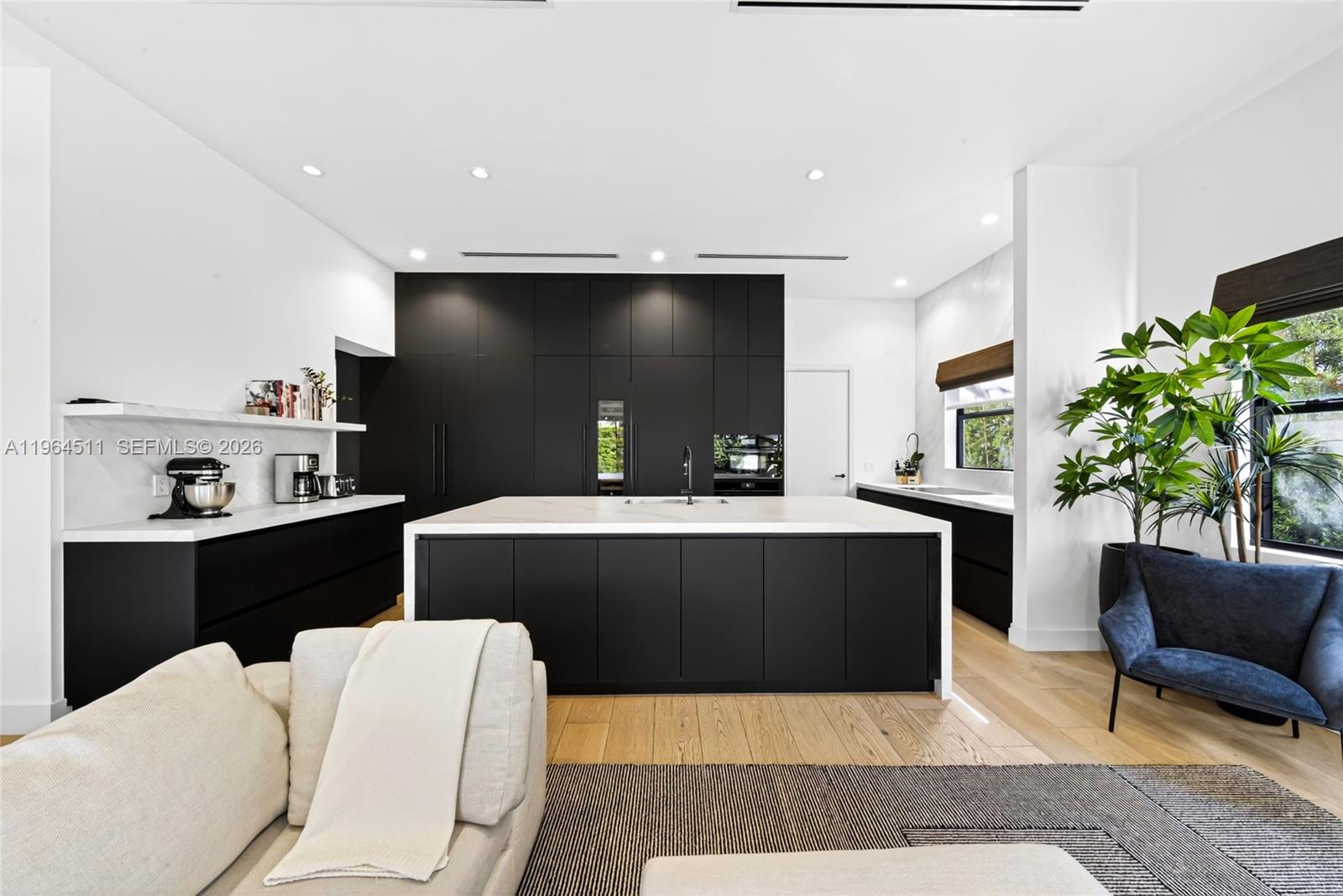 7500 Southwest 55th Avenue Miami, FL 33143 - Photo 18 of 48