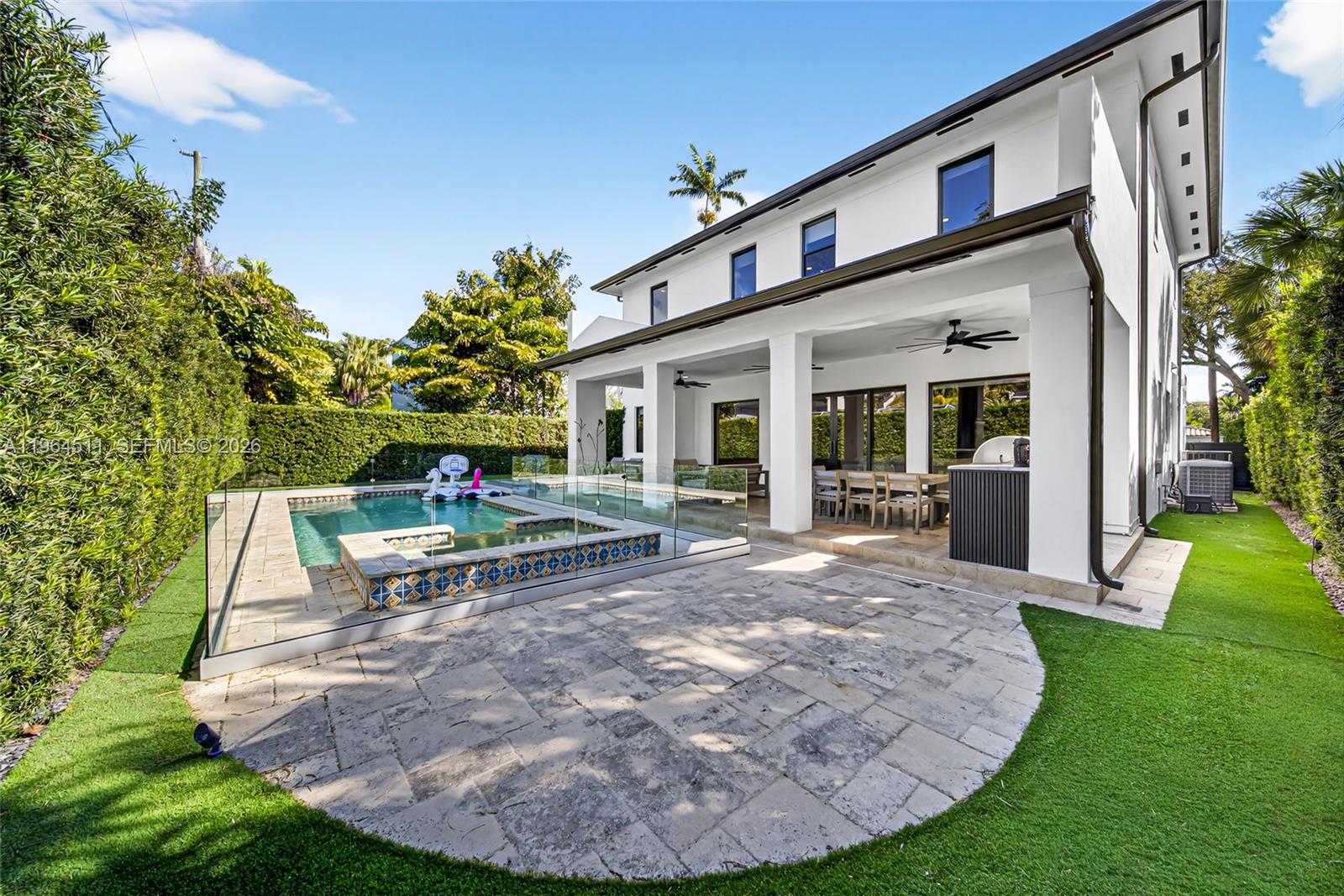 7500 Southwest 55th Avenue Miami, FL 33143 - Photo 25 of 48