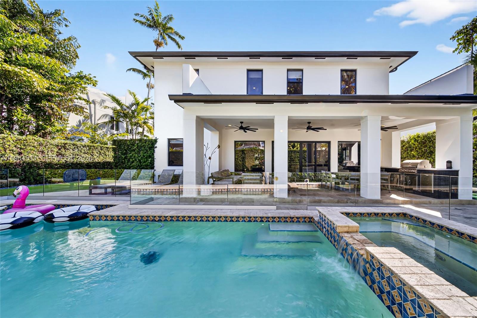 7500 Southwest 55th Avenue Miami, FL 33143 - Photo 27 of 48