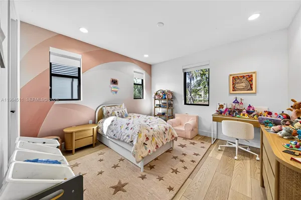 $4,950,000 | 7500 Southwest 55th Avenue, Miami, FL 33143