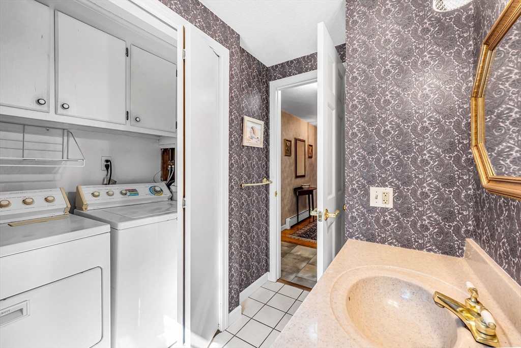 34 Blacksmith Road Wilbraham, MA 01095 - Photo 17 of 31