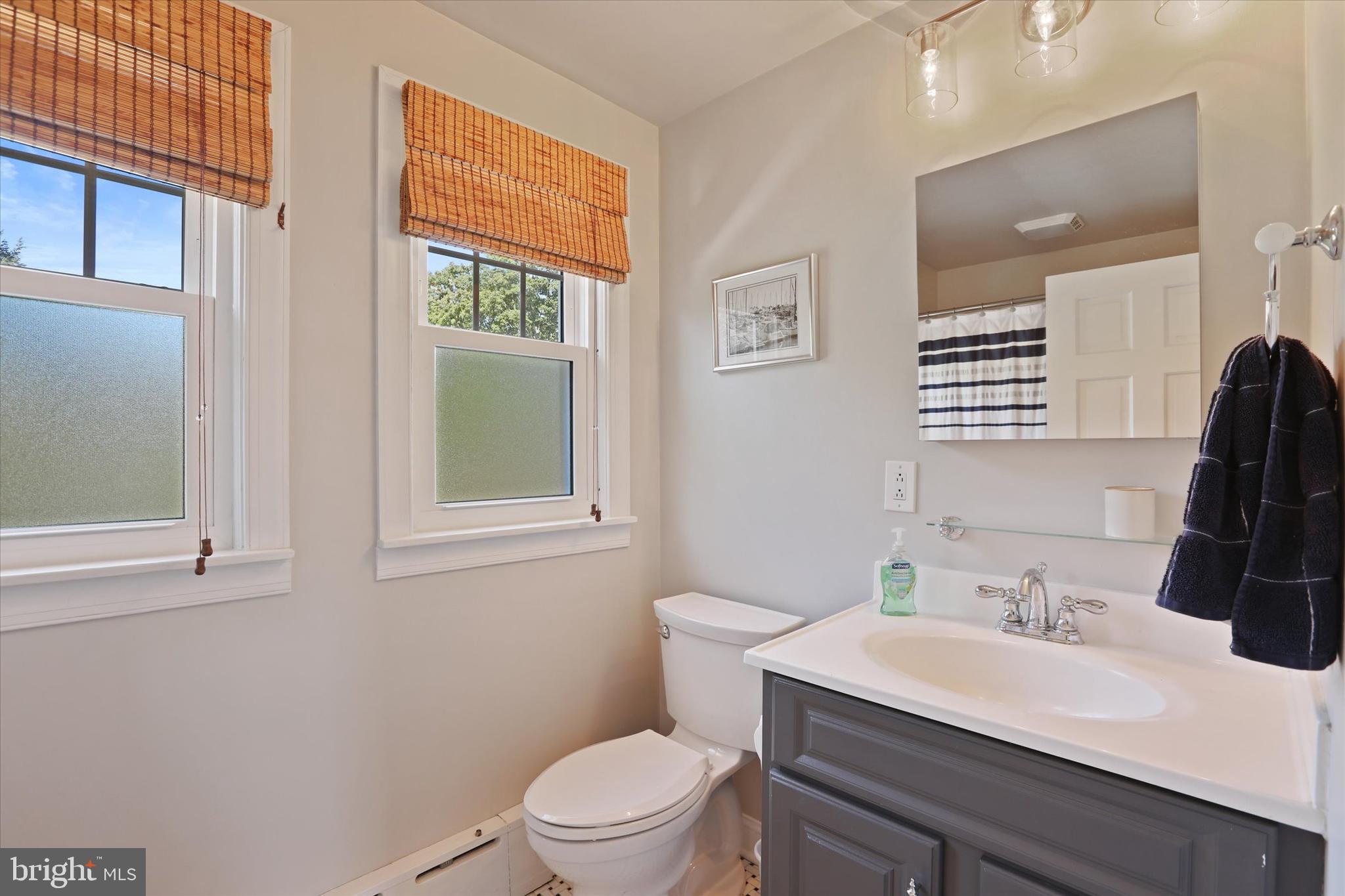 15 Effingham Road Yardley, PA 19067 - Photo 33 of 39 Gallery Image 33