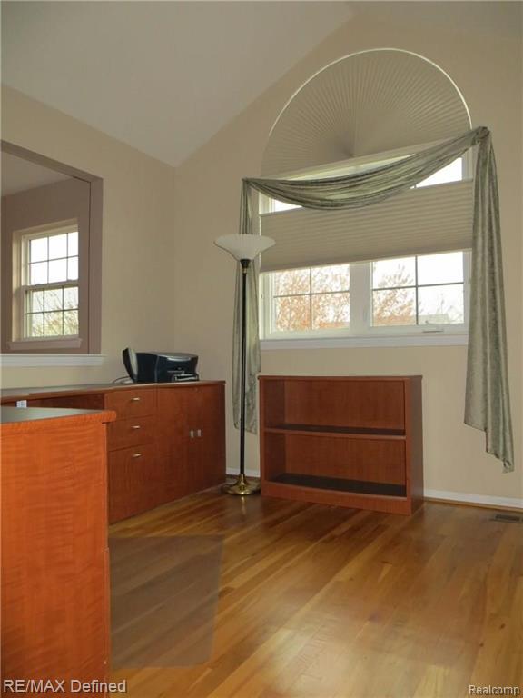 2721 Long Meadow Lane Rochester Hills, MI 48307 - Photo 14 of 26
