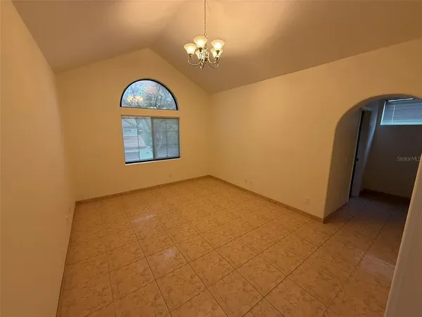 $2,575 | 505 Via Del Oro Drive, Unit 201, Altamonte Springs, FL 32714