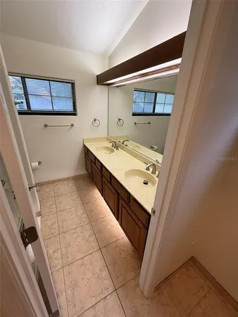 $2,575 | 505 Via Del Oro Drive, Unit 201, Altamonte Springs, FL 32714