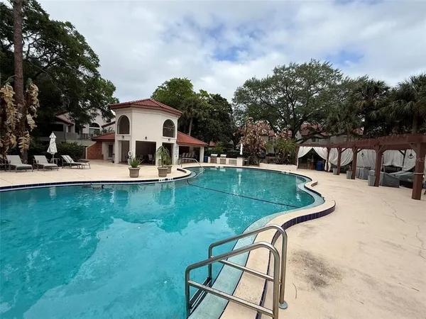 $2,575 | 505 Via Del Oro Drive, Unit 201, Altamonte Springs, FL 32714