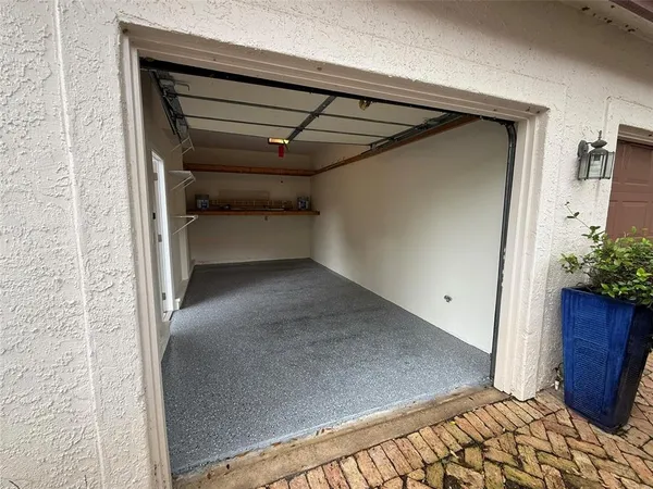 $2,575 | 505 Via Del Oro Drive, Unit 201, Altamonte Springs, FL 32714