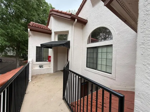 $2,575 | 505 Via Del Oro Drive, Unit 201, Altamonte Springs, FL 32714