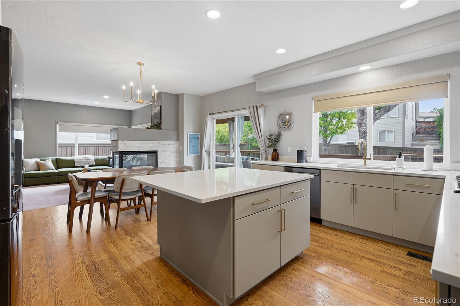 9228 Fox Fire Drive Highlands Ranch, CO 80129 - Photo 11 of 50