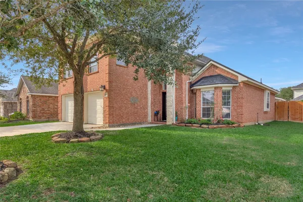 $378,900 | 8106 Cove Timbers Lane, Tomball, TX 77375