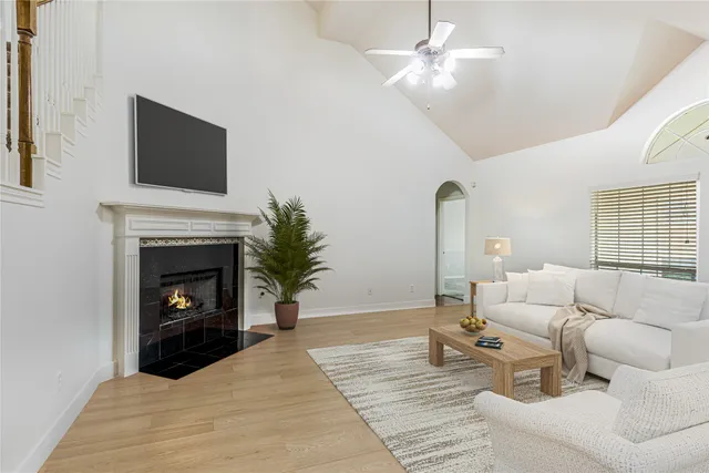 $378,900 | 8106 Cove Timbers Lane, Tomball, TX 77375