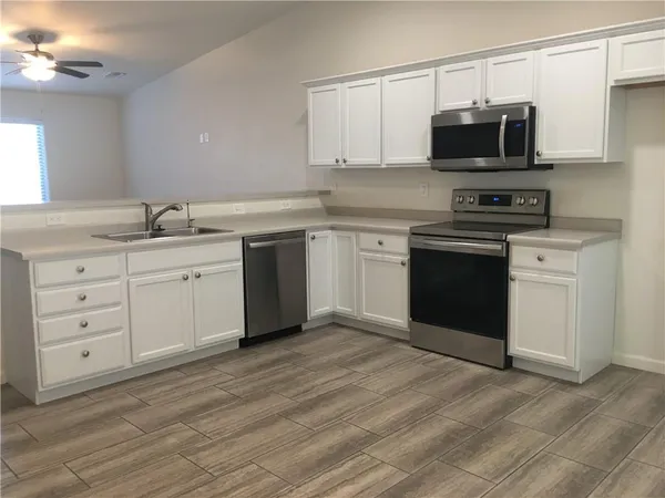 $1,750 | 5085 South Jacaranda Place, Fort Mohave, AZ 86426