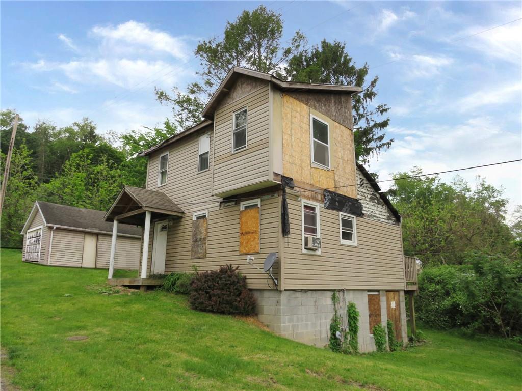 1371 Work Street Crescent, PA 15046 - Photo 2 of 10