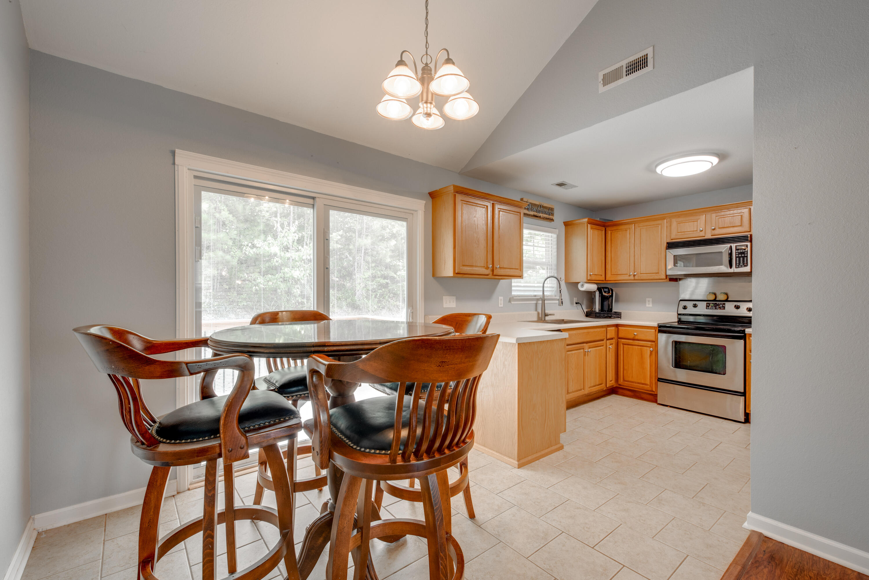 482 Pinewood Drive Rock Spring, GA 30739 - Photo 10 of 30 DSC_0270