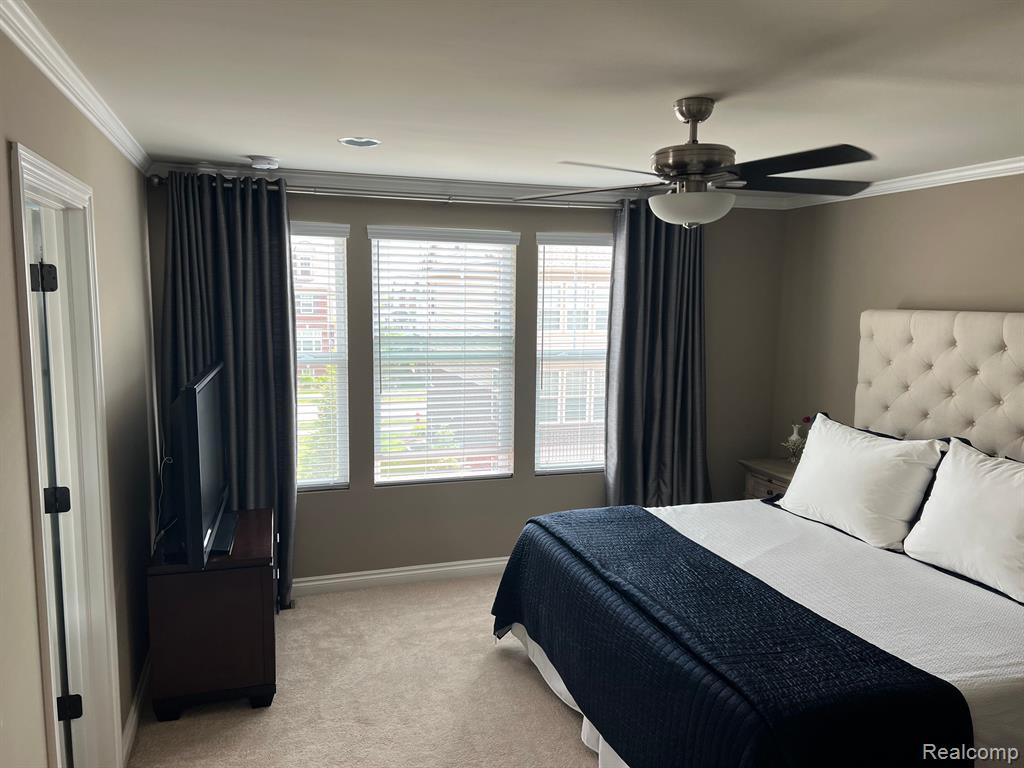 935 Barclay Circle Rochester Hills, MI 48307 - Photo 20 of 31