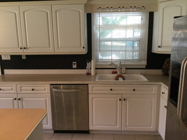 173 Ridgewood Drive Daphne, AL 36526 - Photo 6 of 35 Kitchen