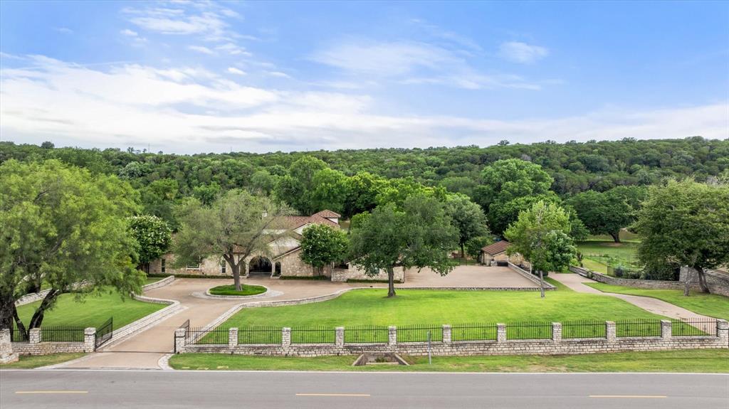 9404 Bellechase Road Granbury, TX 76049 - Photo 31 of 34