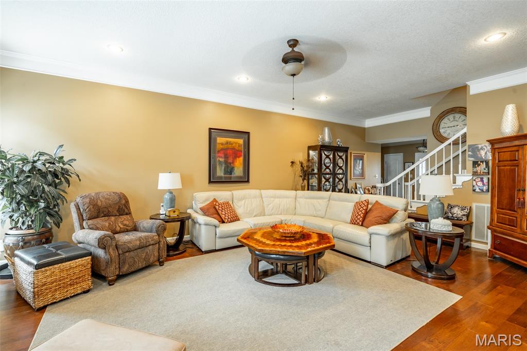 2571 Stone Ridge Drive Poplar Bluff, MO 63901 - Photo 4 of 48