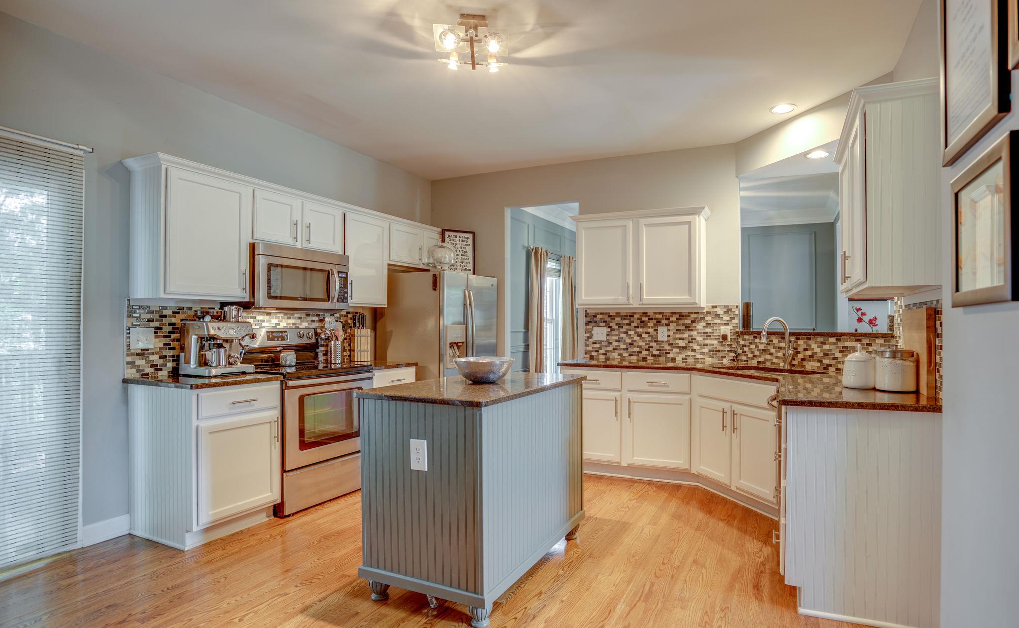 1428 Timber Ridge Circle Nashville, TN 37211 - Photo 8 of 28 Gallery Image 8