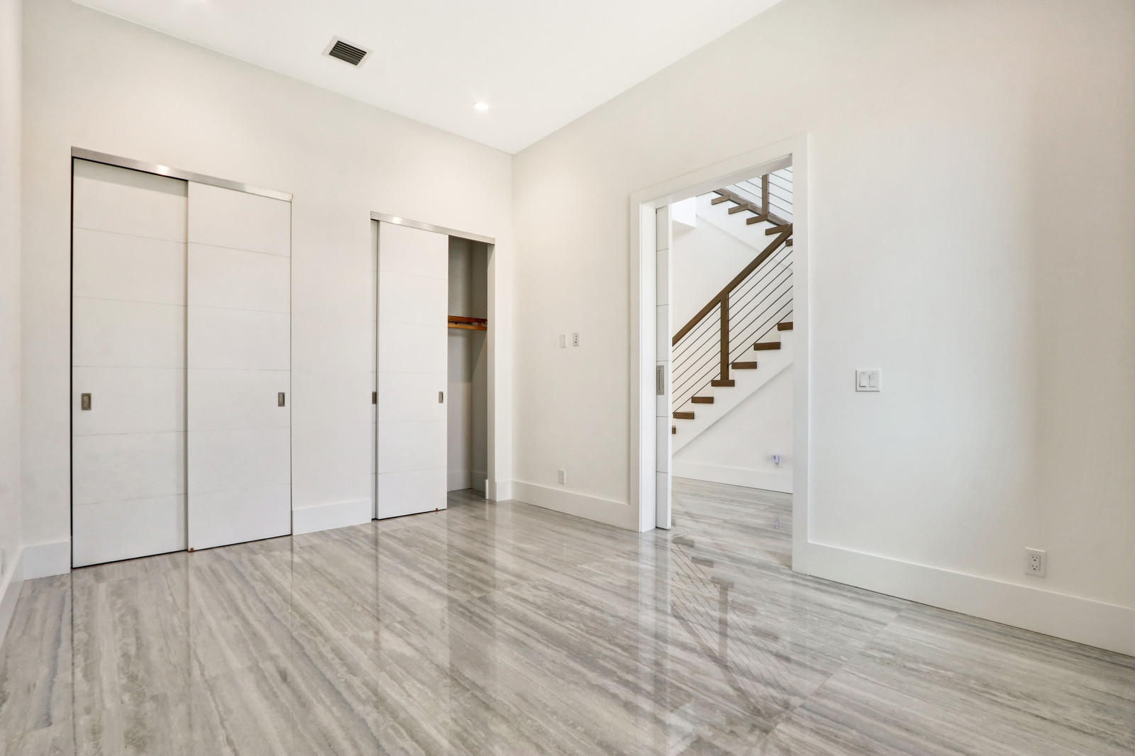 784 Northeast 70th Street Boca Raton, FL 33487 - Photo 21 of 56 21_IMG_6882_mls