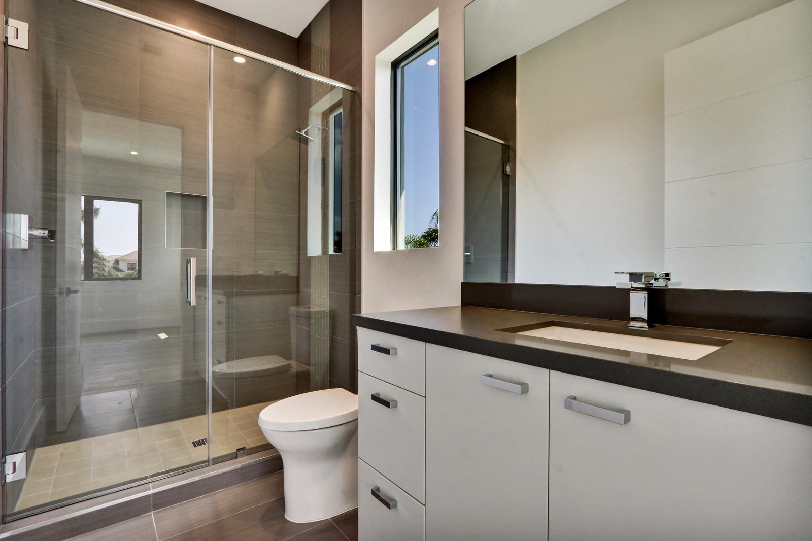784 Northeast 70th Street Boca Raton, FL 33487 - Photo 42 of 56 42_Image_20_of_30_mls